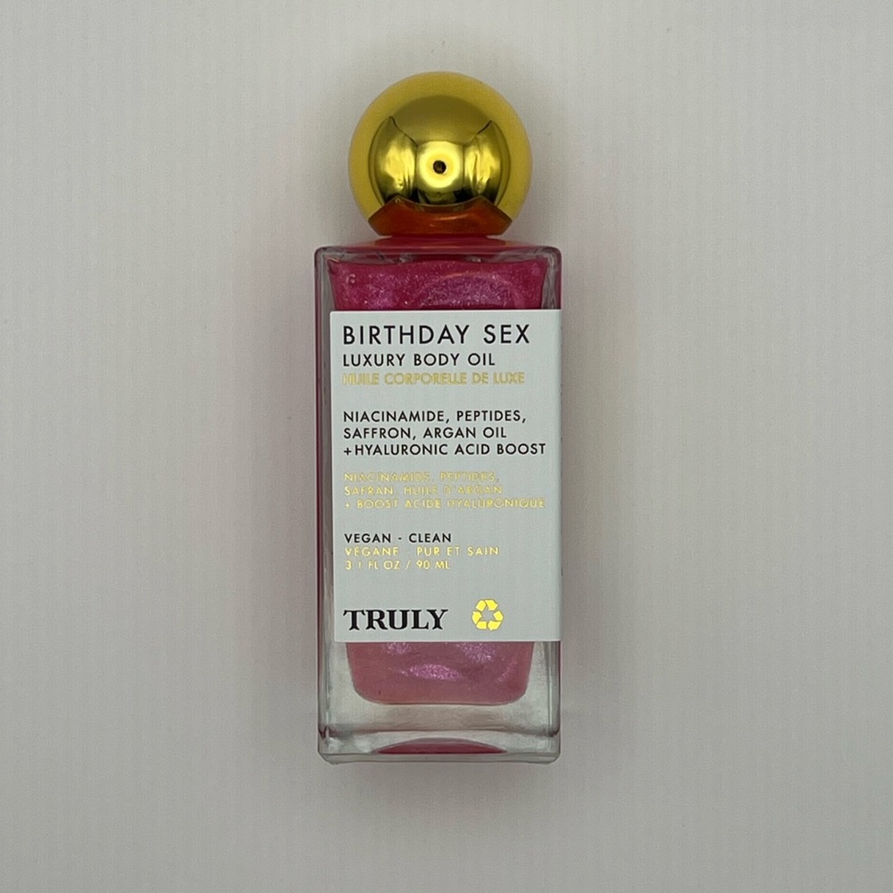 TRULY Birthday Sex Body Oil